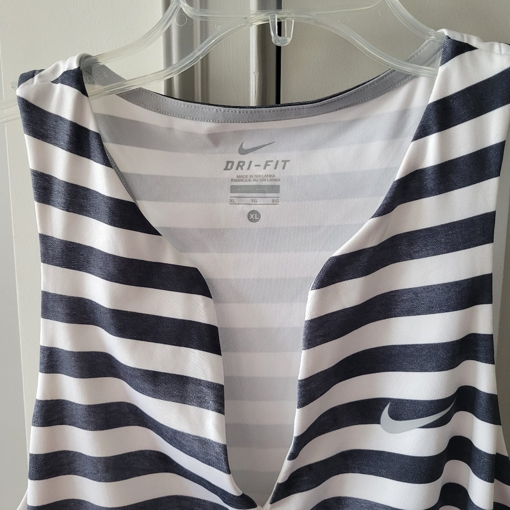 Women's Nike DRI-FIT Tank top
